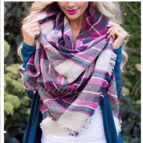 Fuchsia Plaid Oversized Blanket Scarf/Wrap/Shawl - Picture 2 of 2